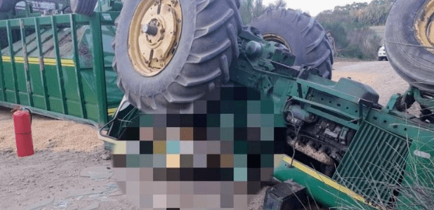 Un hombre murió tras volcar con su&nbsp;tractor