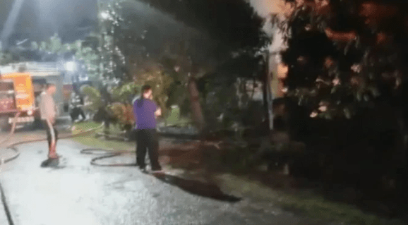 Una pareja y su hija de 12 años murieron en un&nbsp;incendio